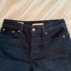 Wedgie Straight Levi’s